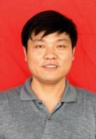 郑友益 照片