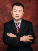 毕盛 照片