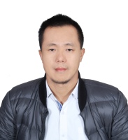 曾德炉 照片