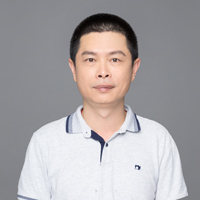 陈中 照片