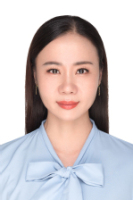 丁文 照片