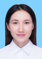 黄辛美 照片