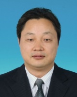 方德英 照片