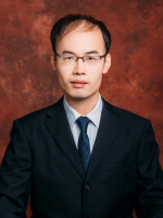 吕建明 照片