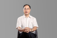 李小平 照片