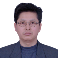 李文芳 照片