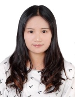 李琳 照片