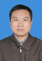 彭晓宏 照片