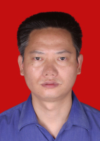 彭继华 照片