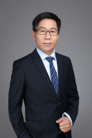 王启军 照片