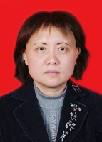 丁立 照片