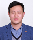 李宇 照片