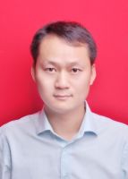 赖勇 照片