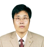 王晨阳 照片