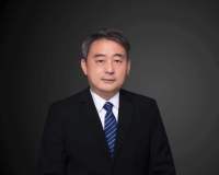 黄兴国 照片