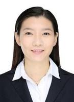 李梓 照片