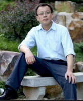 黎志华 照片