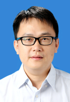 曾东平 照片