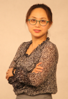 鲁喻春 照片