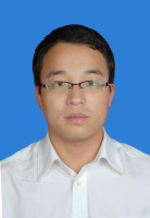 龚浪 照片