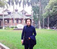 何友鹏 照片