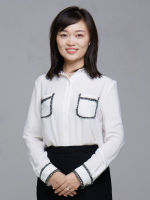吕慕雯 照片