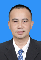 李镇魁 照片