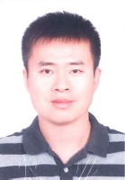 齐龙 照片