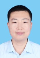 孙坚 照片