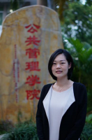 吴彦 照片