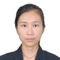王劭雯 照片
