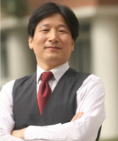 王雄志 照片