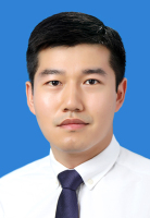 郑泽中 照片