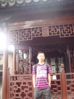 吴穹 照片