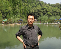 崔国凯 照片