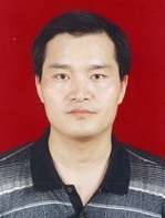 常重杰 照片