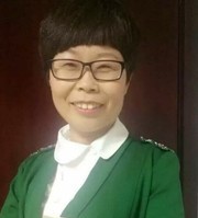 郭君丽 照片