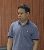 荆武兴 照片