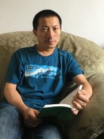 刘明 照片