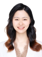 吕馨馨 照片