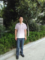 李名 照片