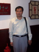 李洪河 照片
