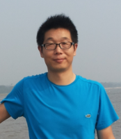 王华华 照片