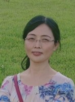 崔登兰 照片