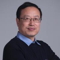 曾进 照片
