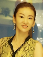 陈鸿 照片