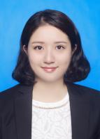 郭吟 照片