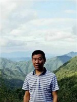 高志仁 照片