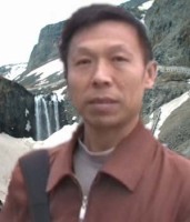 何红运 照片