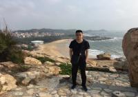 刘库 照片